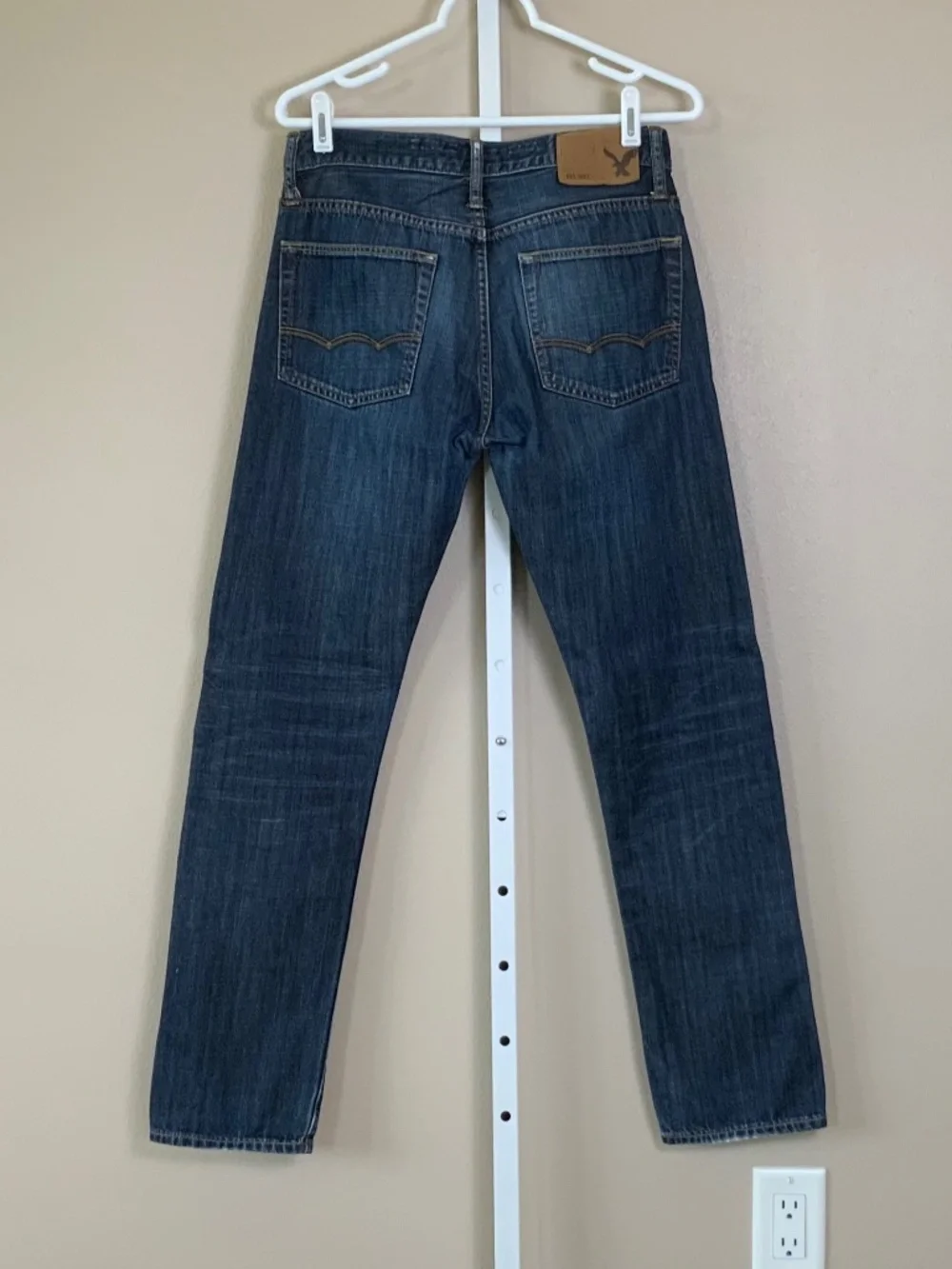 American Eagle Distressed Wash Slim Jeans